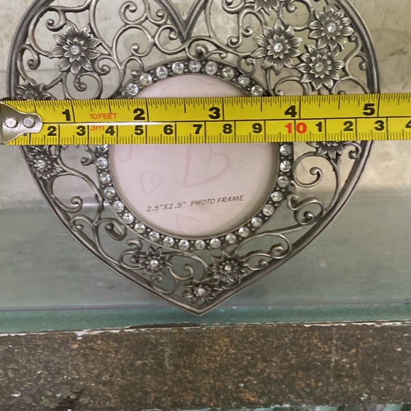 Heart Shaped Metal FrameWith Rhinestone's and sunflowers - Picture 2 of 8